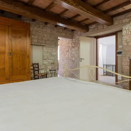 Apartman Costanzi: Beautiful Rural Apartment! Sigillo
