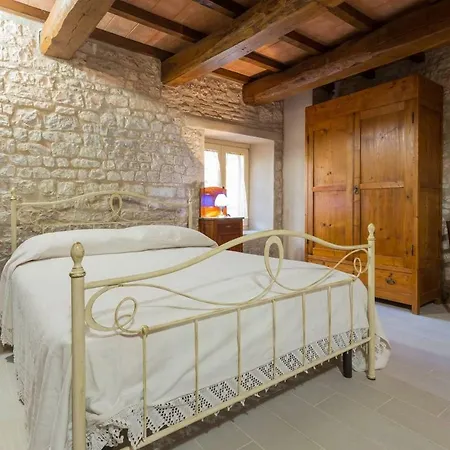 Apartman Costanzi: Beautiful Rural Apartment! Sigillo